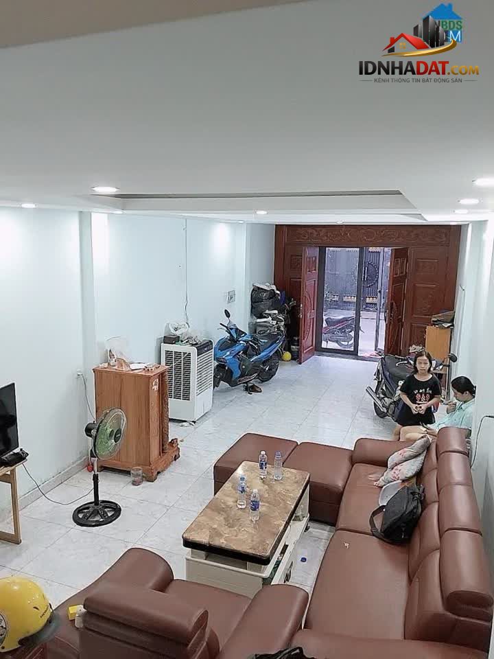 Ảnh Cực hiếm - BHH - Bình Tân - 80m2 - 3 T - 3Pn - MT KD - Vuông Vức – 7.x Tỷ 0