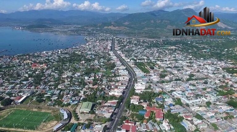 Khánh Hòa Họp Bàn Triển Khai Dự Án Khu Công Nghiệp Lớn: Lãnh Đạo Chỉ Đạo Những Gì Quan Trọng?