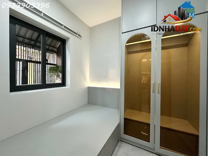 Ảnh Nhà 1 Trệt 2 Lầu -44m2- 4pn, 3wc- Bình Tân , Hoàn Công- Nhà Đẹp Vào Ở Ngay- Hxh- Chỉ Nhỉnh 4 Tỷ 0