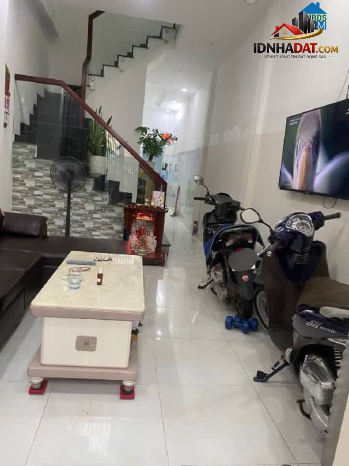 Ảnh Nhà 2 Tầng-Ngay Phạm Văn Bạch-Tân Bình-Hxt-45m2-Nhỉnh 4 T.Ỷ 0