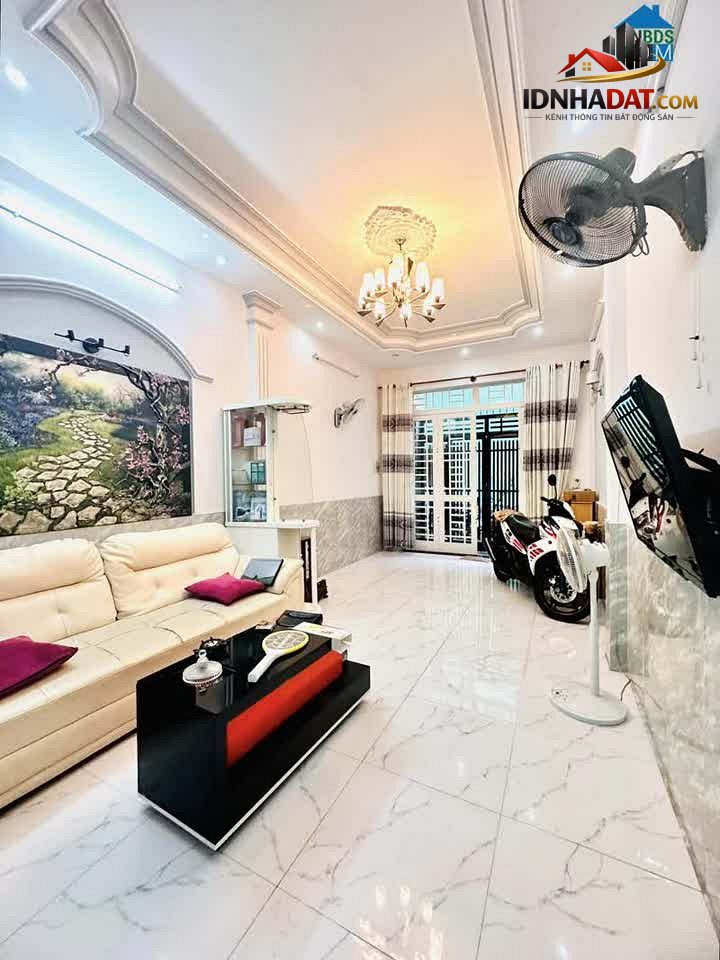 Ảnh Nhà Hẻm Ôtô - Lạc Long Quân - (64m2. 6 Tầng) - Nở Hậu Hậu Tài Lộc - Chính Chủ Lâu Năm - 9.5 Tỷ. 0