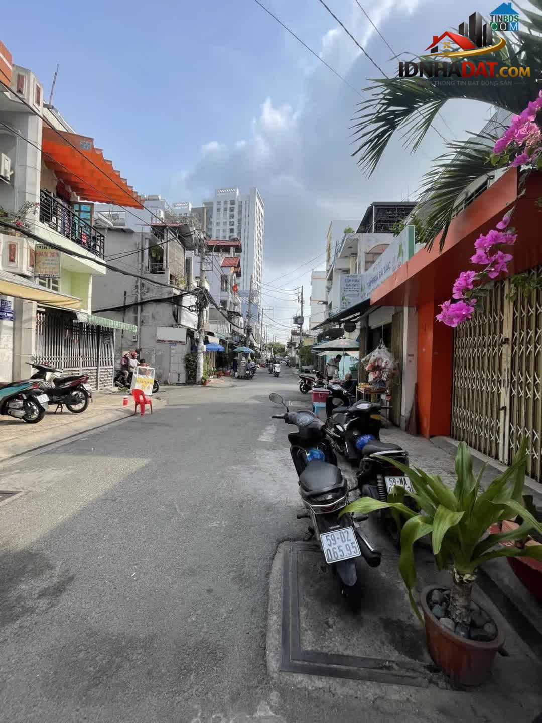 Ảnh Nhà Hẻm Xe Hơi Đường Hoà Bình - Dòng Tiền Cho Thuê Gần 300 Triệu - 3 Tầng (4,1x13m) - Kế Bên Đầm... 0