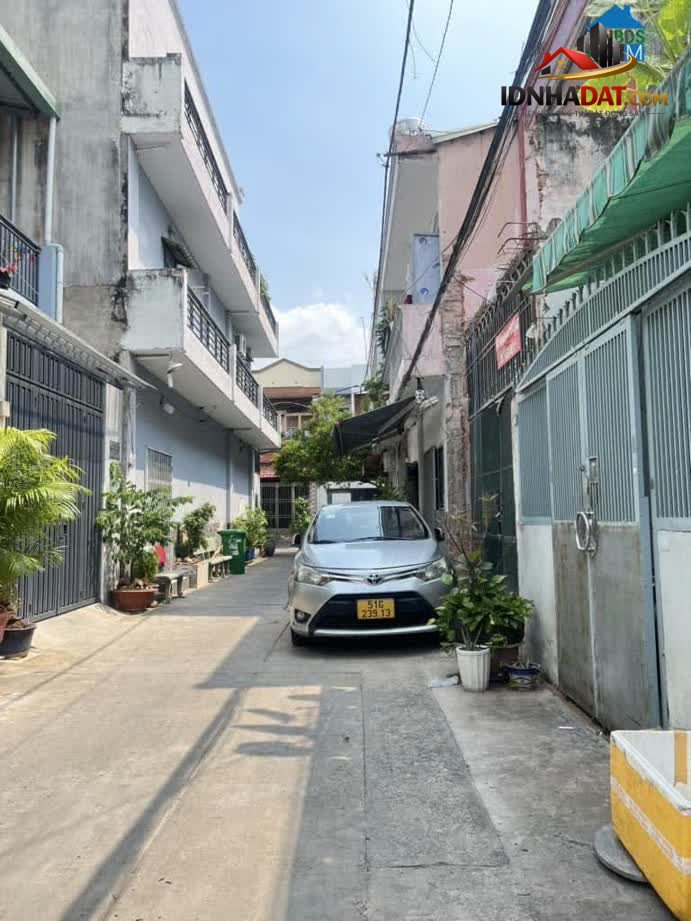 Ảnh Nhà Mới Ở Ngay Hẻm Ô Tô Tránh - 2 Tầng BTCT 60M2 - Gần Ngã 4 Luỹ Bán Bích, Hoà Bình 0