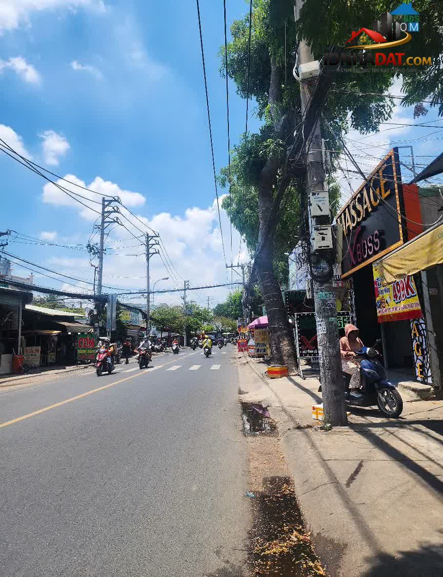 Ảnh Nhà Nở Hậu Tài Lộc – Vừa Ở Vừa Kinh Doanh – Ngay Aeon Mall Bình Tân DT 200M2 Chỉ 16 Tỷ 0