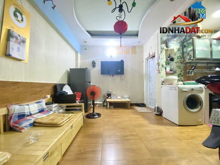 Ảnh Nhà Vip Tân Bình - Cách Mặt Tiền 20M - Ngang Gần 5M Rất Hiếm - Chỉ 3.6 Tỷ 0