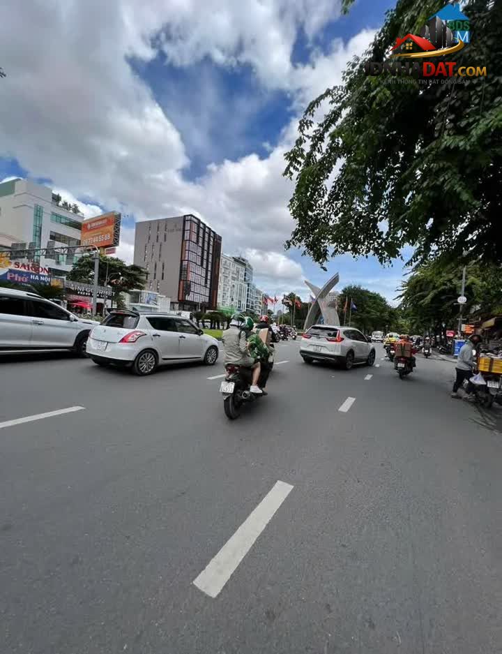 Ảnh Nhà phố 5 lầu đẹp HXH tránh Trường Sơn 92m2 ngang 4m khu VIP view sân bay 18.6 tỷ. 0