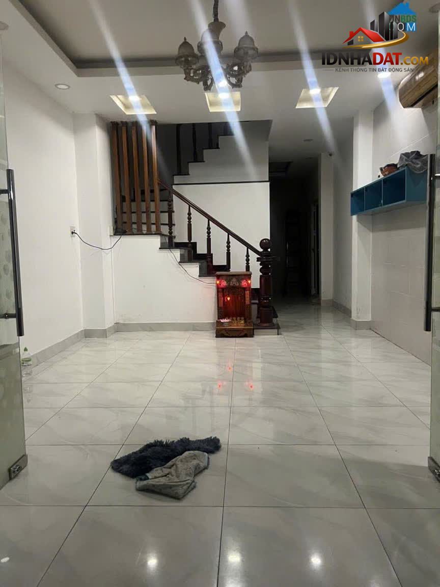 Ảnh Tân Bình - Nhà 2 Tầng - Đang Có Thu Nhập Cho Thuê 9tr/ Tháng - Chỉ Hơn 4 Tỷ 0