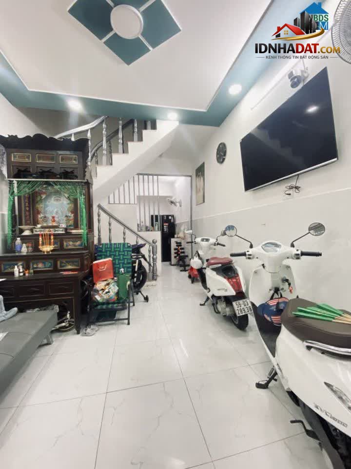 Ảnh Tân Phú - 3,5x10 - HXH 4 Chỗ Trãi Nhựa - Sổ Hồng Hoàn Vuông A4 - 4.05 Tỷ 0