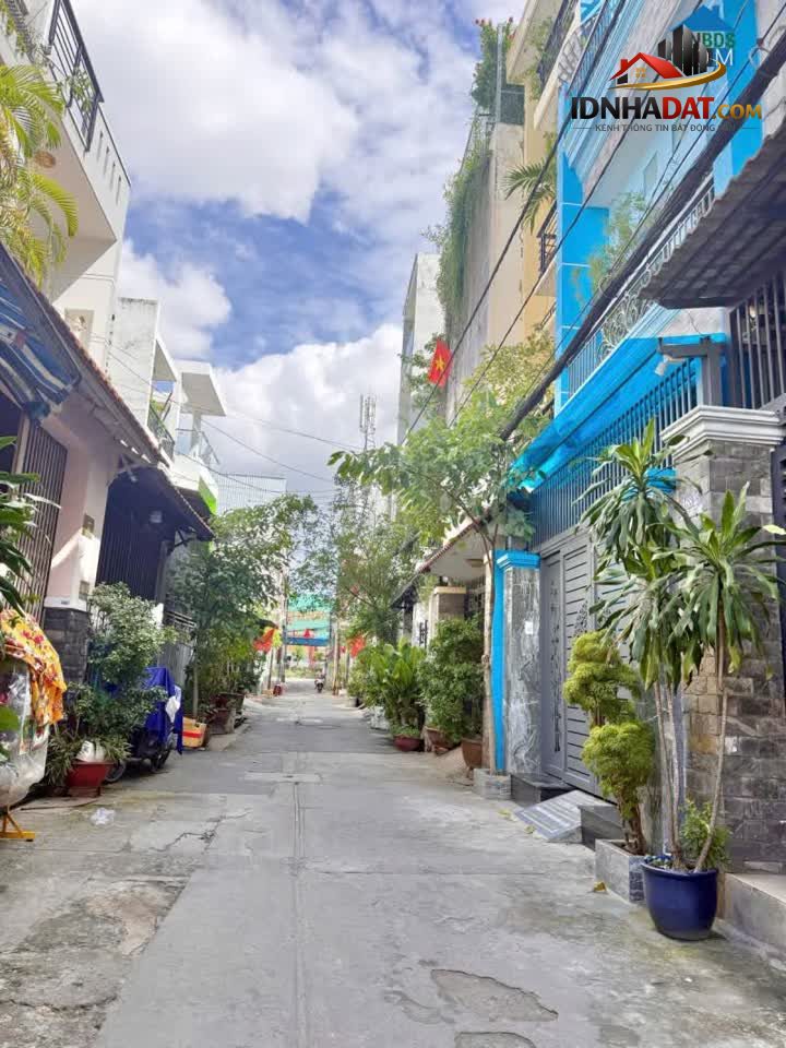 Nhà 2 Tầng Tân Phú