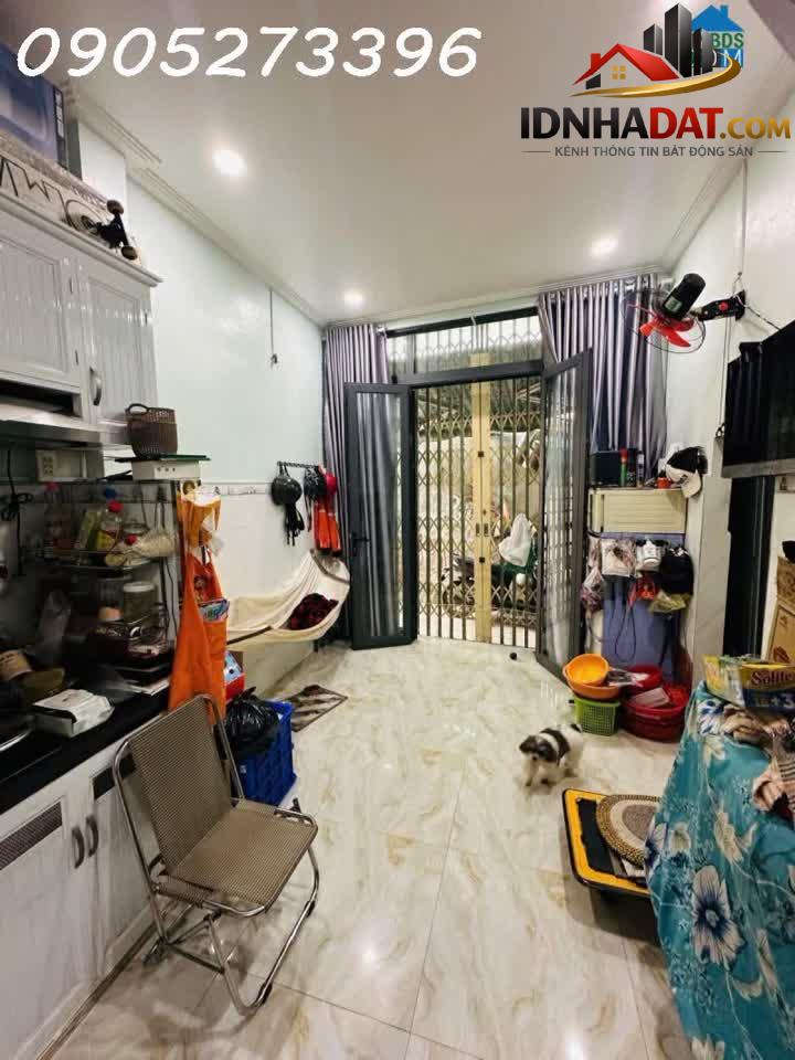 Ảnh Trịnh Đình Trọng – Tân Phú – Nhỉnh 2 Tỷ – Nhà Còn Mới – 2 Tầng – Hẻm Sạch Sẽ 0