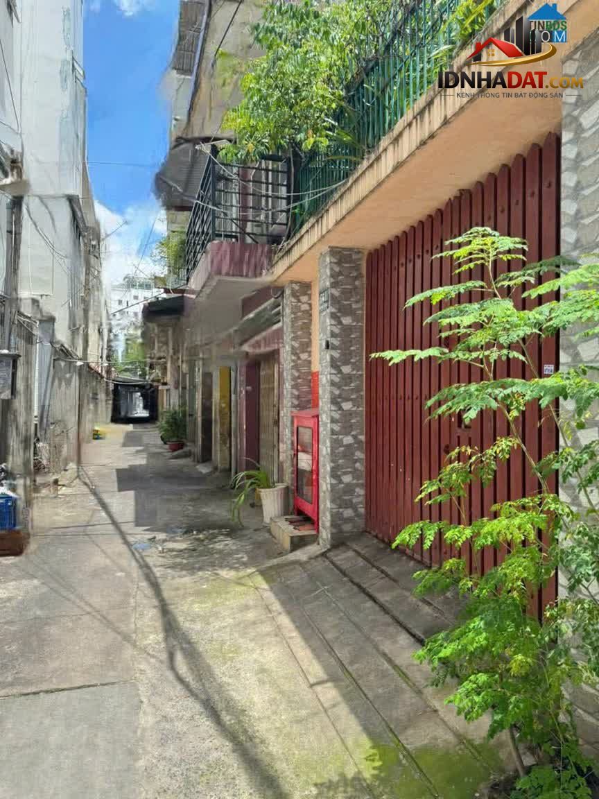 Ảnh Trường Chinh – Nhà 3 Tầng Mới Đẹp – 5PN – Sổ Nở Hậu – Chỉ 6.X Tỷ 0