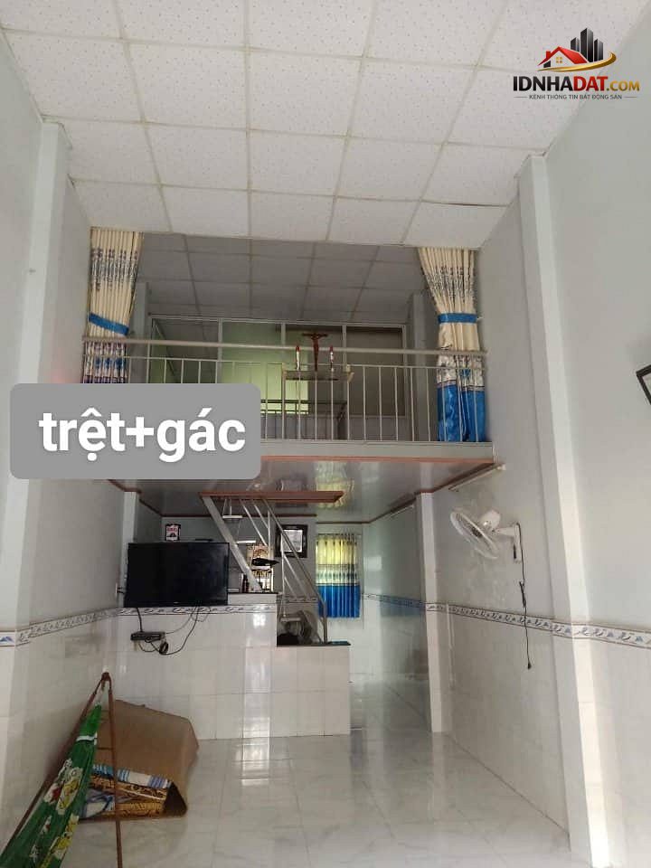 Bán nhà 40m2, tỉnh lộ 10, sổ hồng riêng, không quy hoạch chỉ 2tỷ950