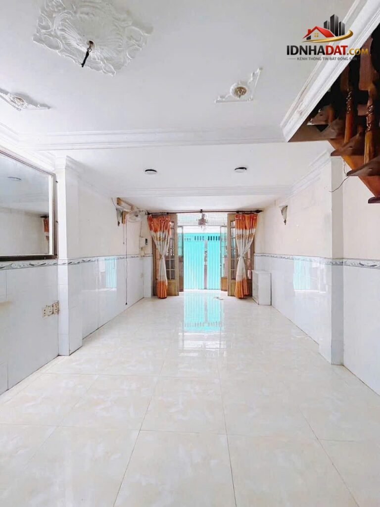 Bán nhà quận 4 kèo thơm khu dân cư không quy hoạch cách mặt tiền xóm chiếu 30m – Bán nhà – Quận 4 – TP HCM – Diện tích 33.5m2 – Giá 4.45 tỷ