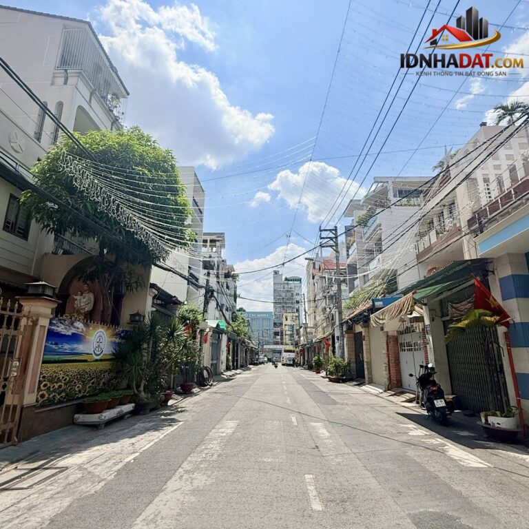 CĂN NHÀ LỘC LÁ CHO DÂN KINH DOANH – tải đỗ cửa – 68m2, 5 tầng, chiếu tướng chợ Tân Bình – 16 tỷ