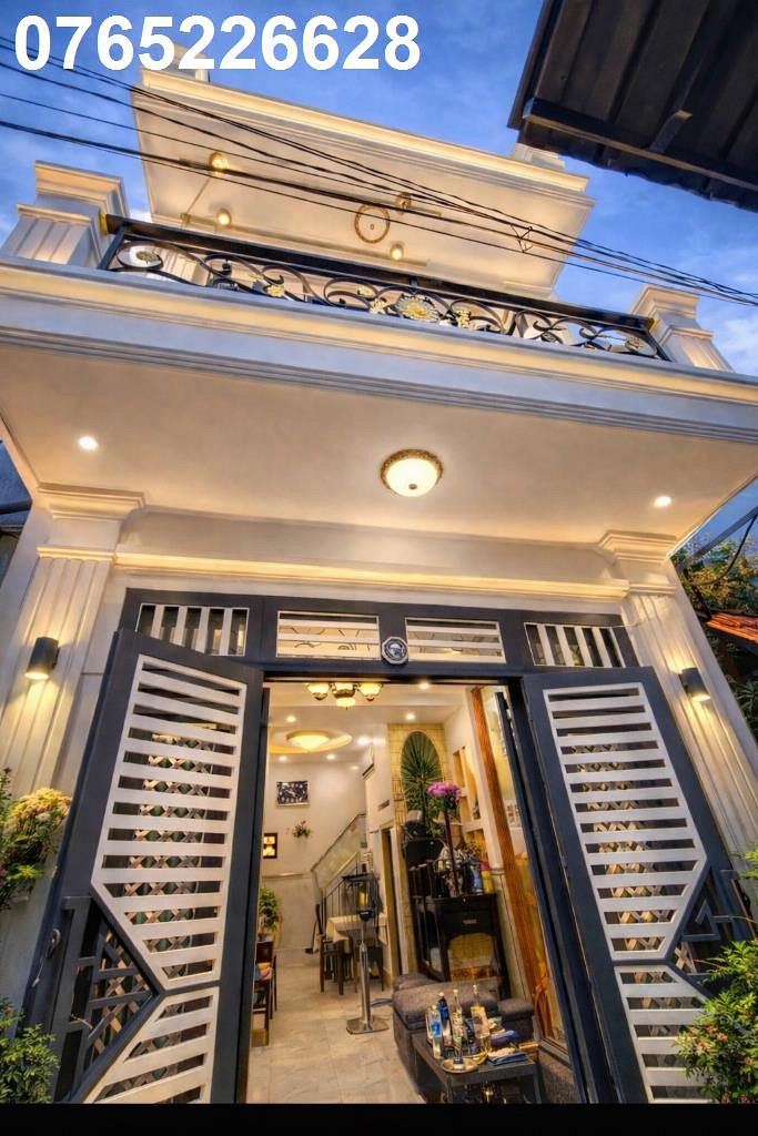 Bán nhà mặt phố 2 mặt tiền đường Tỉnh Lộ 10, Bình Trị Đông, TP HCM