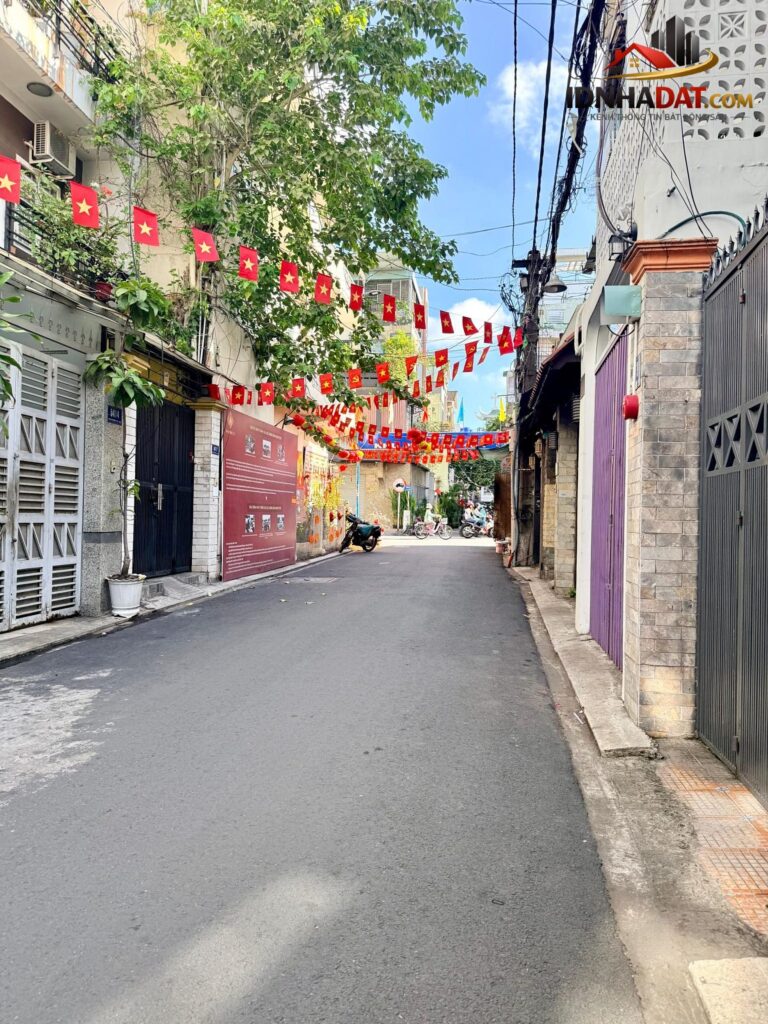 CỰC PHẨM SIÊU HIẾM ĐẦU NĂM – ngang 5.5m sâu 13.8m, Vị trí khu PL VIP Bàu Cát – chỉ 6.8 tỏi.