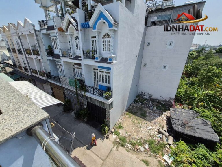 Bán nhà 1 trệt 1 lầu 1 sân thượng Hẻm đường LK 4-5, P.Bình Hưng Hòa B, Bình Tân