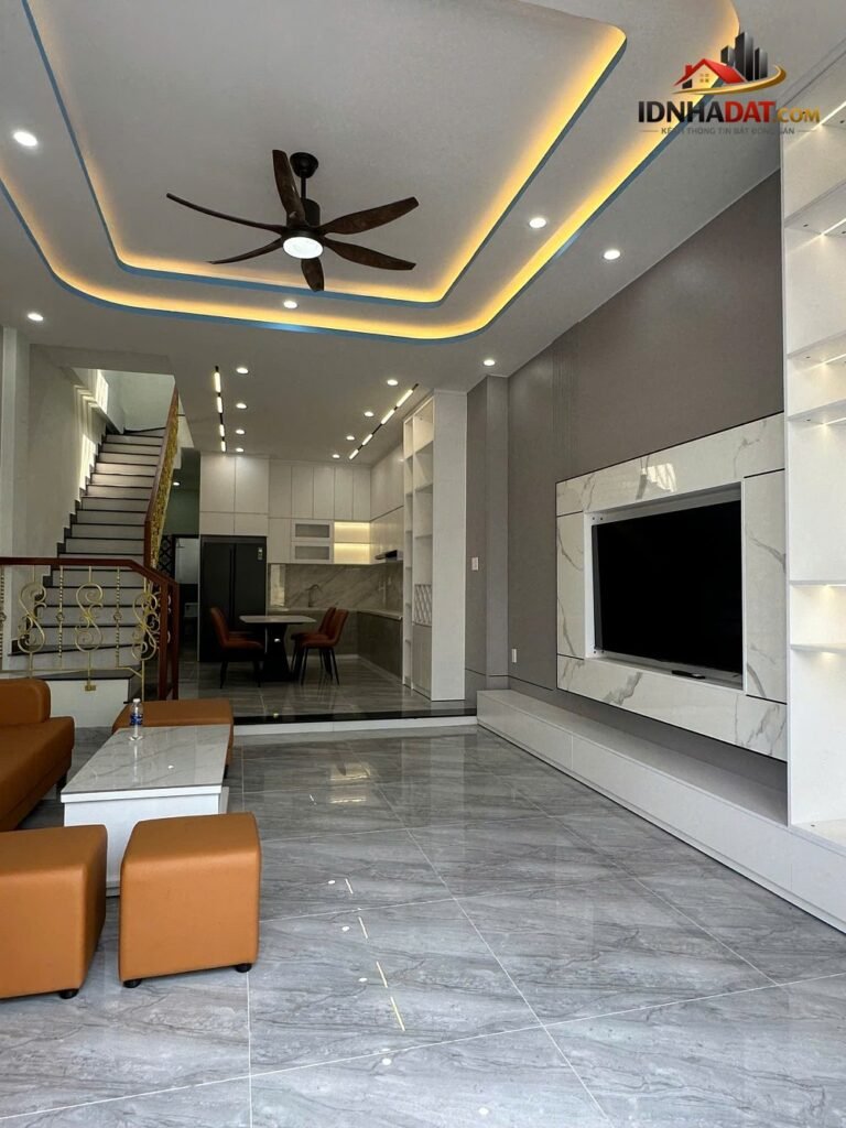 Bán nhà 2 tầng đường ô tô 4m – gần Tôn Đản – chợ Hoà Phát – Đà Nẵng – Diện tích 99m2 – Giá 4.9 tỷ