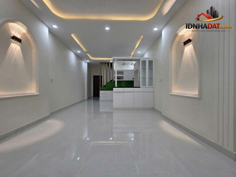 Bán nhà mặt phố Kha Vạn Cân, Linh Trung, Thủ Đức, TP HCM