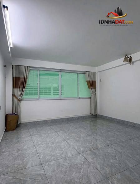 Bán nhà hẻm thông 4m tại Thái Phiên, Quận 11, TP HCM