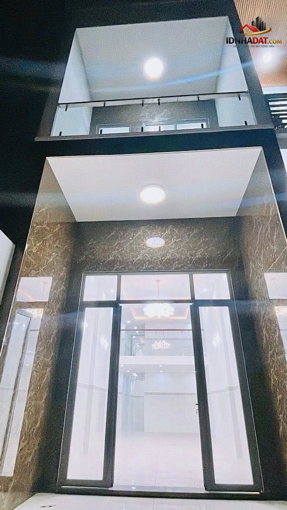 Mặt tiền giá hẻm giáp Tân Phú nhà mới 3 tầng 100m2 nở hậu nhỉnh 7