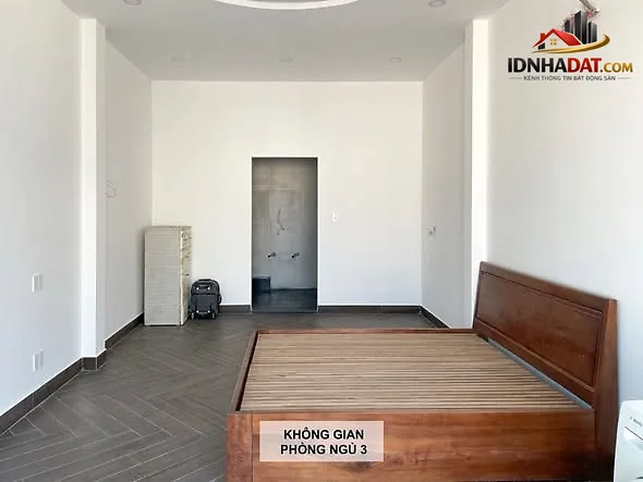 Nhà 3 tầng hẻm Huỳnh Tấn Phát – Nhà Bè – ngang 4m – 3PN – không quy hoạch