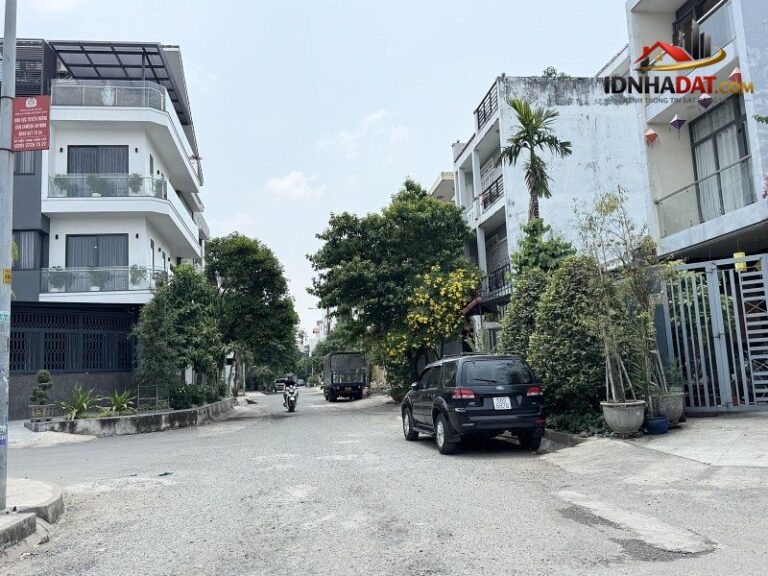 Bán nhà 3 tầng khu vip bên sông Hiệp Bình Chánh Thủ Đức – 105m2 – gần Gigamall – 10.45 tỷ