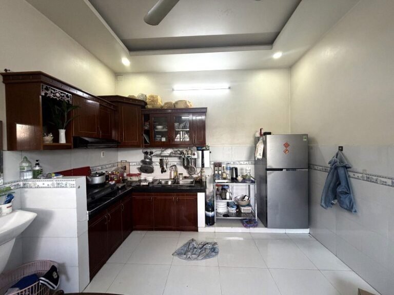 Bán nhà mặt tiền Cây Keo Tam Phú Thủ Đức 300m² ngang 7m dòng tiền 20tr/tháng chỉ 25 tỷ