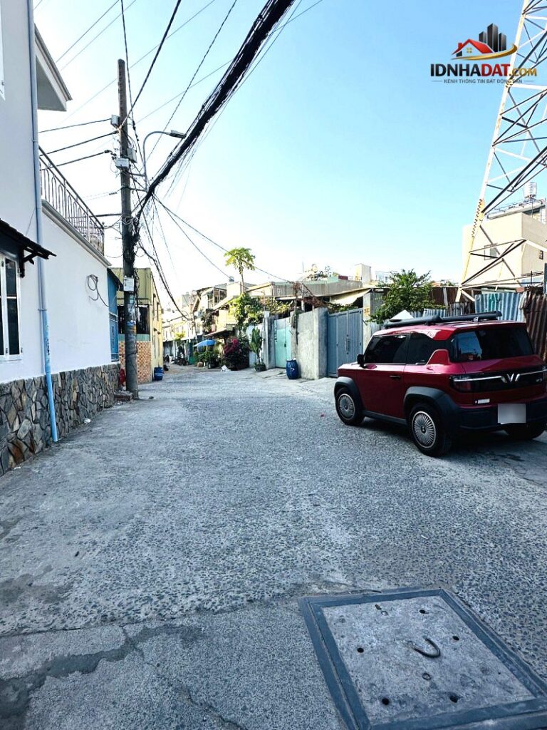 Nhà góc 2 mặt tiền Trường Thọ 78m² 2 tầng ô tô xe tải vào gần Metro giá tốt 6.9 tỷ