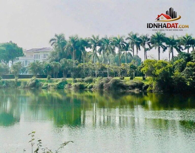 Lô đất đắc địa Hòa Lạc, view hồ phong thủy, gần FPT – Bán đất – Quận 1 – TP HCM – Diện tích 100m2 – Giá 2.8 tỷ
