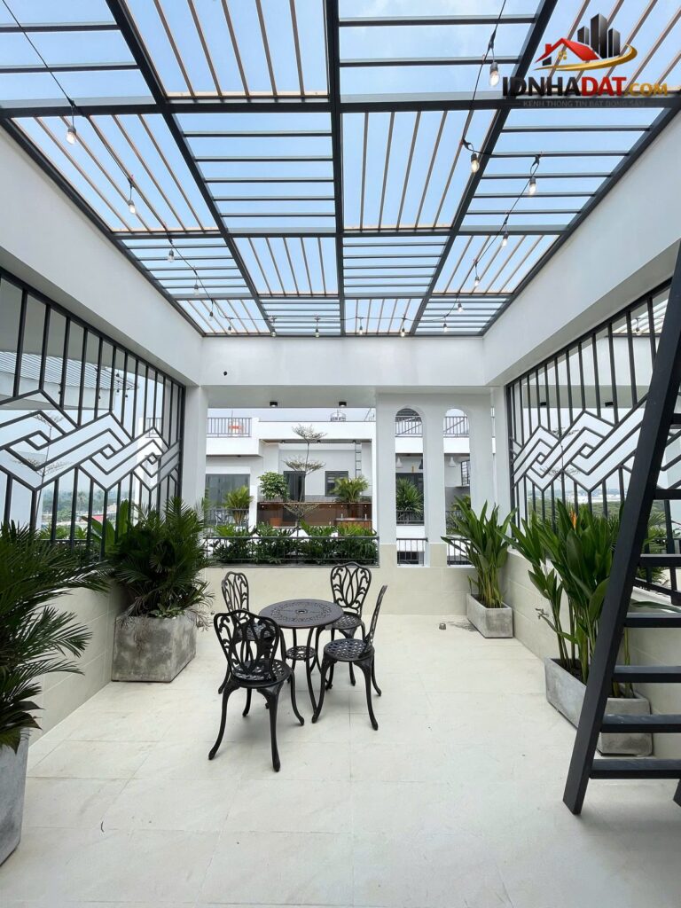 Bán Nhà Phố Mặt Tiền Tại Bình Tân – 85m2 – 1 trệt 3 Lầu , Sổ Hồng Riêng