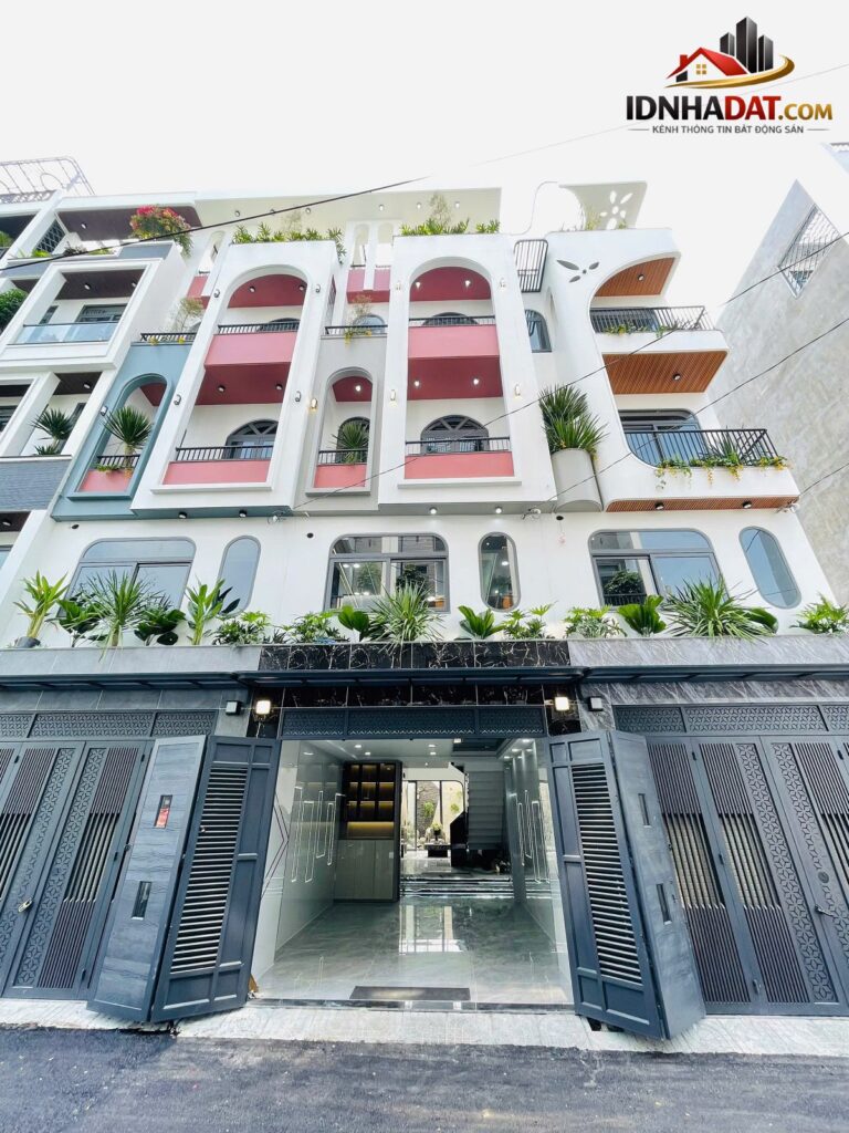 Bán nhà mặt phố tại Bình Tân – 85m2 – 1 trệt 3 lầu, sổ hồng riêng