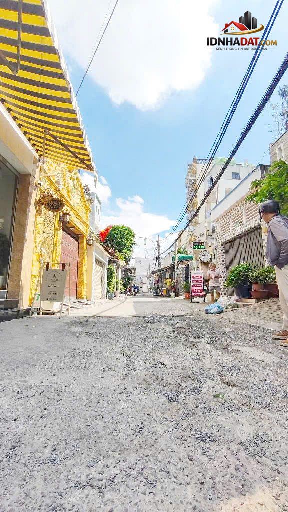 Mặt tiền Tây Sơn gần Chợ Tân Hương, ra Aeon Tân Phú 3 phút – 4x18m, 6.47 Tỷ