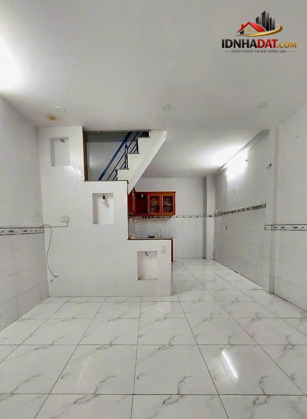 Nhà Trần Thủ Độ – Văn Cao gần chợ Tân Hương, cách 5 đến Aeon Mall Tân Phú – 2 Tầng 41m2 4.x Tỷ