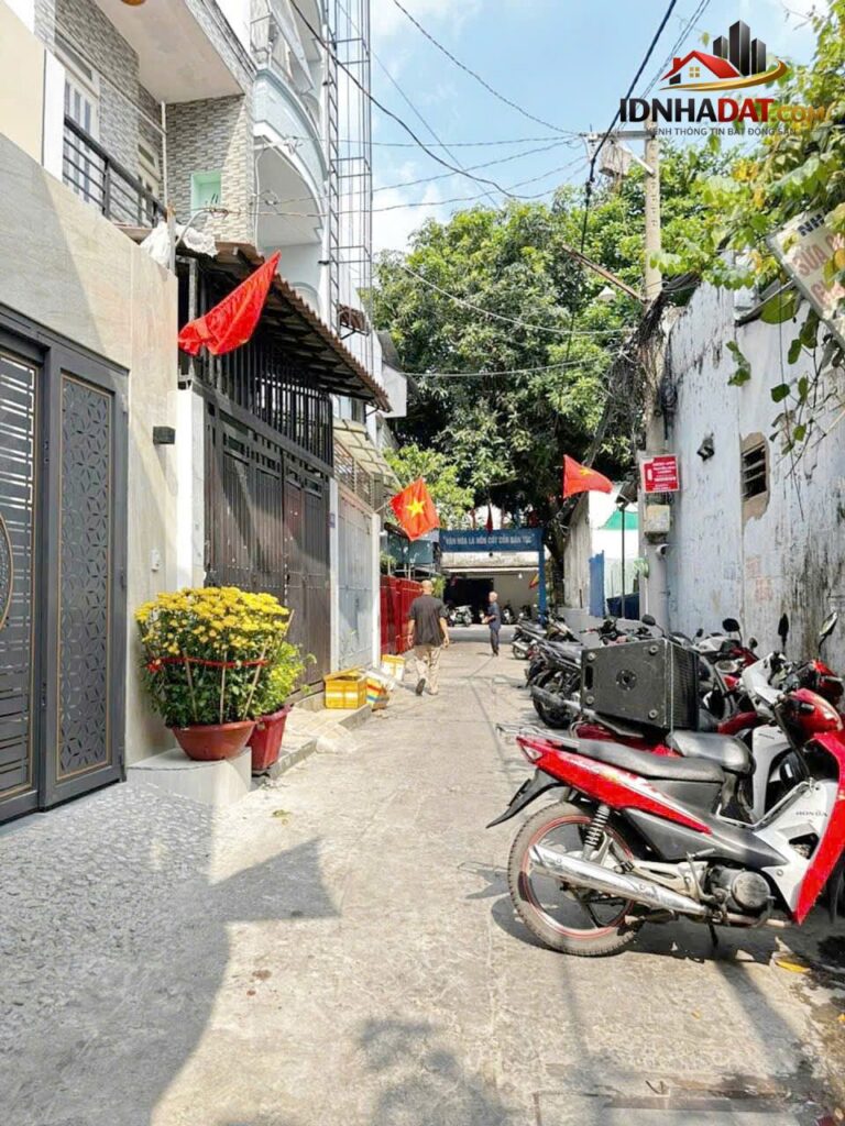 Nhà hẻm xe hơi sát mặt tiền Dương Văn Dương – Gò Dầu 72m2 – chỉ 6.3 Tỷ