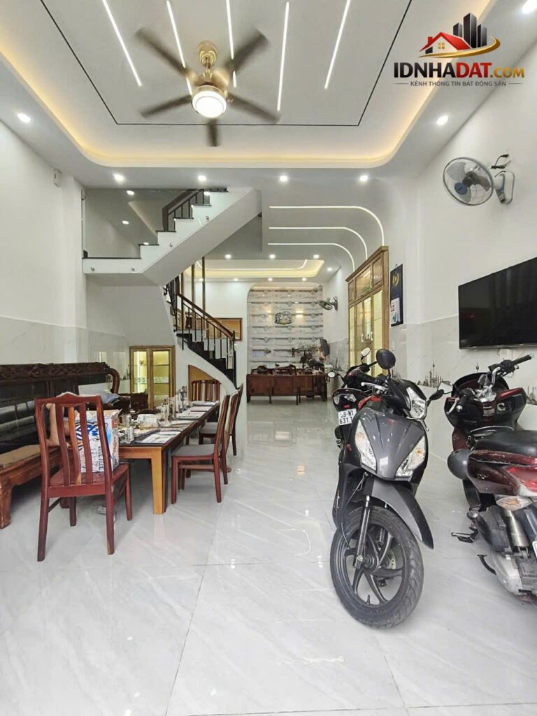 Độc Quyền! Nhà Hẻm 7m Đường Số 7, Bình Hưng Hòa – 55m², 3 Tầng, Giá Tốt!