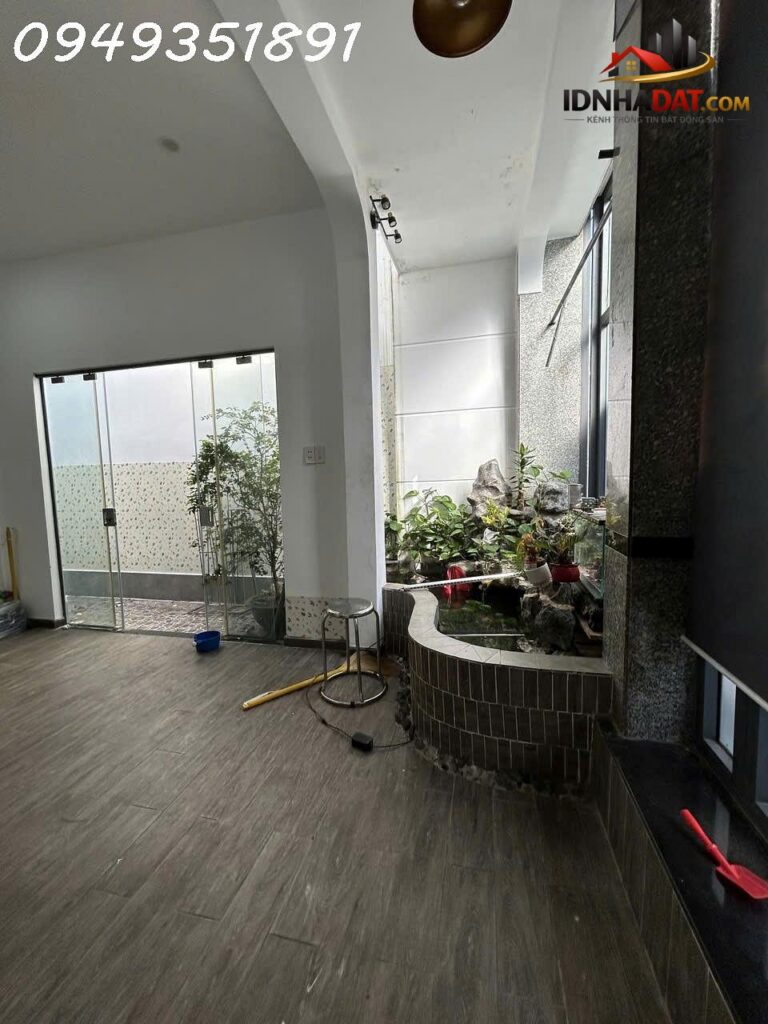 Nhà sát mặt tiền – khu Bàu Cát – 105m2 – 3 tầng – giá 8,5 tỷ