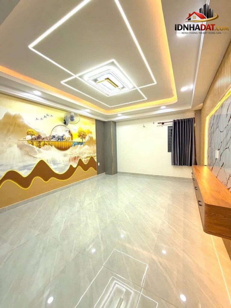 Nhà Tân Cổ Điển 5 Tầng Đường Số 12, Bình Trị Đông, Bình Tân