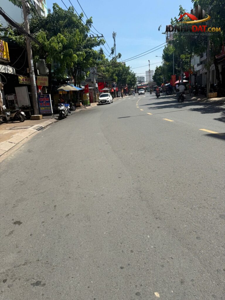 Bán nhà 2 mặt tiền Nguyễn Phúc Chu – Trường Chinh, 8,4x33m, C4, GPXD 8 tầng, 28 tỷ