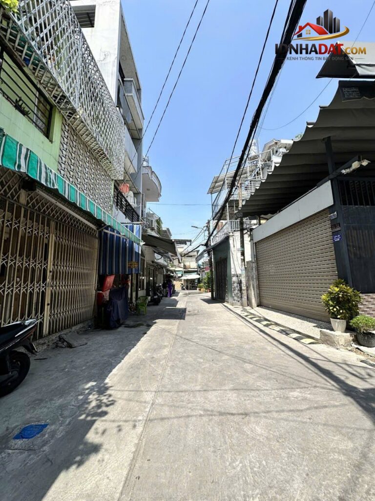 Siêu phẩm triệu đô ngay trung tâm Tân Phú giáp Tân Bình hẻm xe hơi 264m2, 2 tầng 21 tỷ