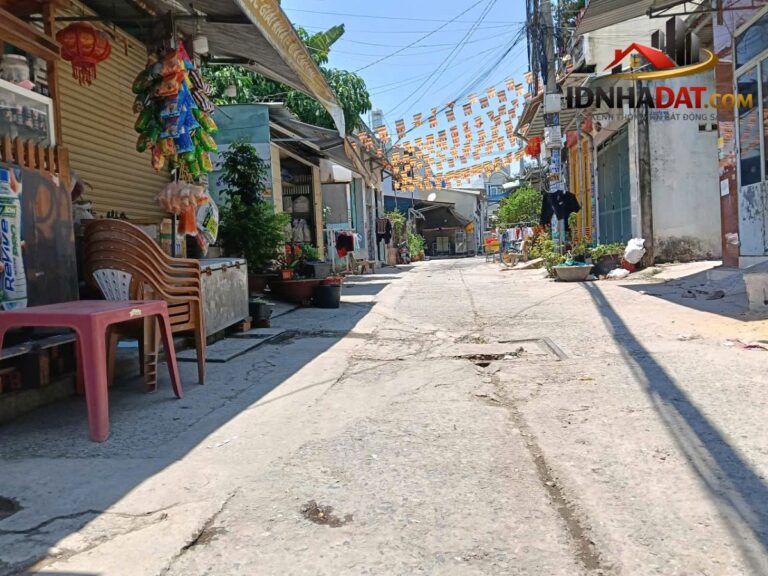 Ngộp bank 18 tỷ chào bán chỉ 38tr/m2 tòa nhà ngay chợ Bình Thành 994m2 dòng tiền 100tr/th