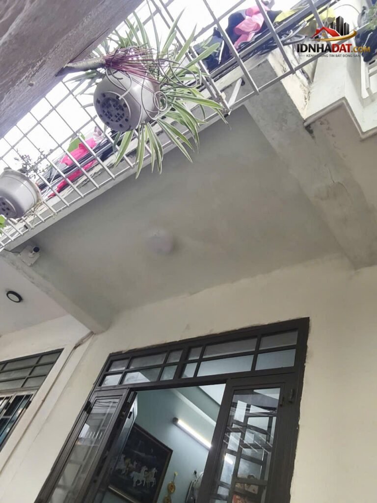 Nhà kiệt 2.5m gần mặt tiền Lê Độ, AeonMall, 2 tầng cứng cáp, 2PN chỉ 2.65 tỷ
