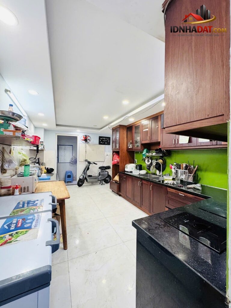 Bán nhà chính chủ 12.9 tỷ tại Phú Nhuận – 5 tầng có thang máy