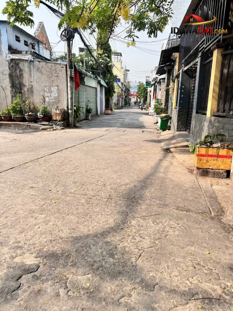 Nhà mới hẻm 1/ đường xe tải thông, góc 2 mặt tiền tại Bình Tân – 5 tỷ nhỉnh