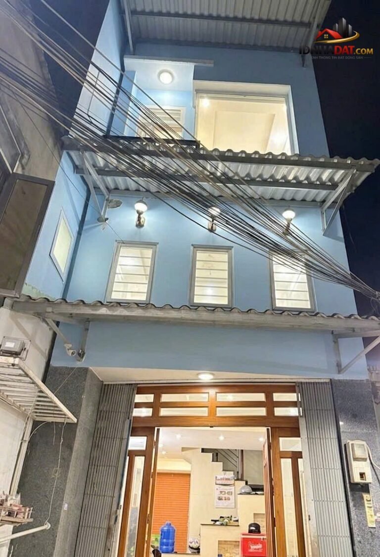 Bán nhà Bình Long, Tân Phú – 3 tầng – 4.1×11.5 – 4 phòng ngủ – chỉ 4.5 tỷ TL