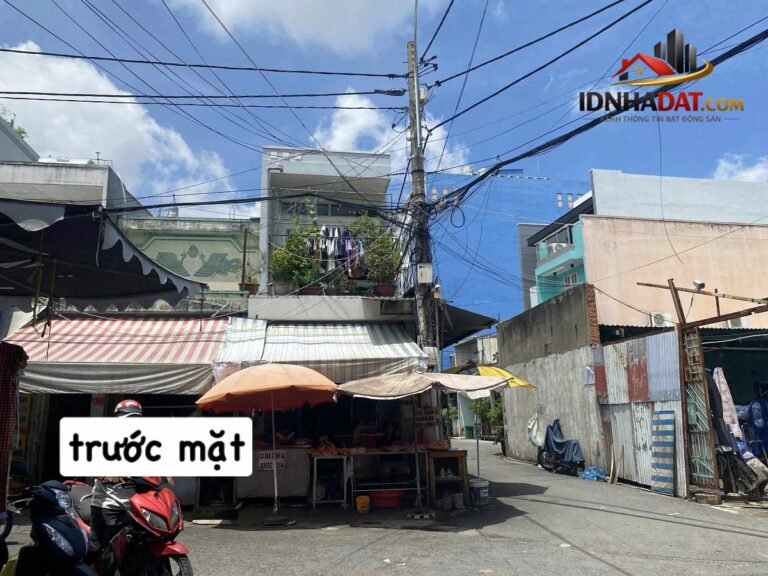 Bán nhà 2 mặt tiền sát chợ Bình Long, P. Bình Hưng Hòa A, Q. Bình Tân