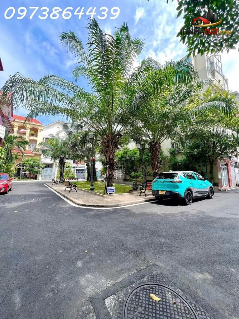 Giảm sốc 3 tỷ – Giá mới chỉ 65 tỷ – Biệt thự VIP khu compound góc 2 mặt tiền – Tân Bình – TP HCM – Diện tích 175m2 – Giá 65 tỷ