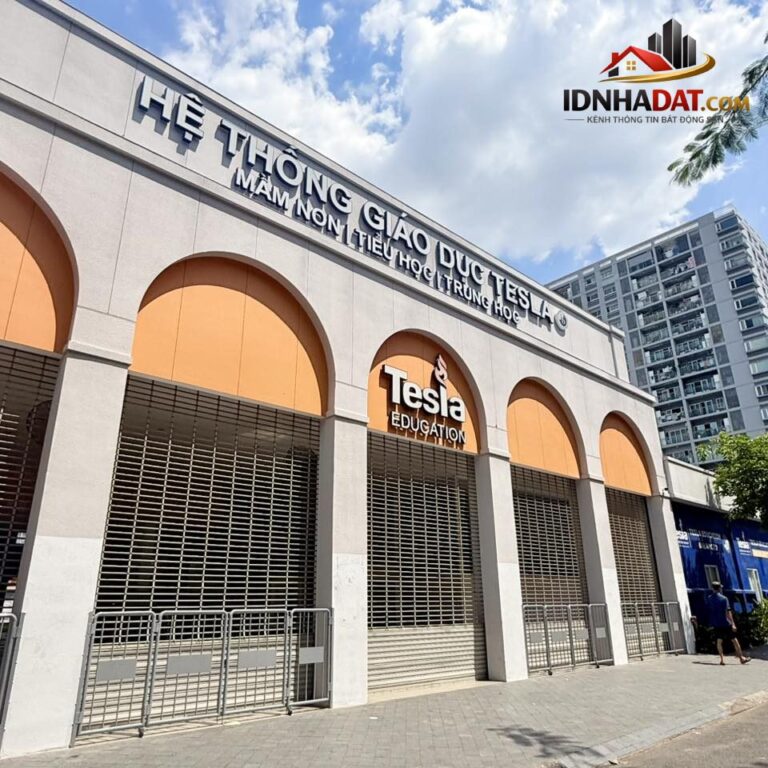 Không phải cá Tháng 4 nhưng cực sốc – 71m2 x 2 tầng ngang 5.2m – ngay trường Tesla – 8 tỷ