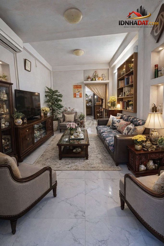 Bán nhà 3 tầng Kinh Dương Vương 50m2 hẻm xe hơi dưới 3.7 tỷ