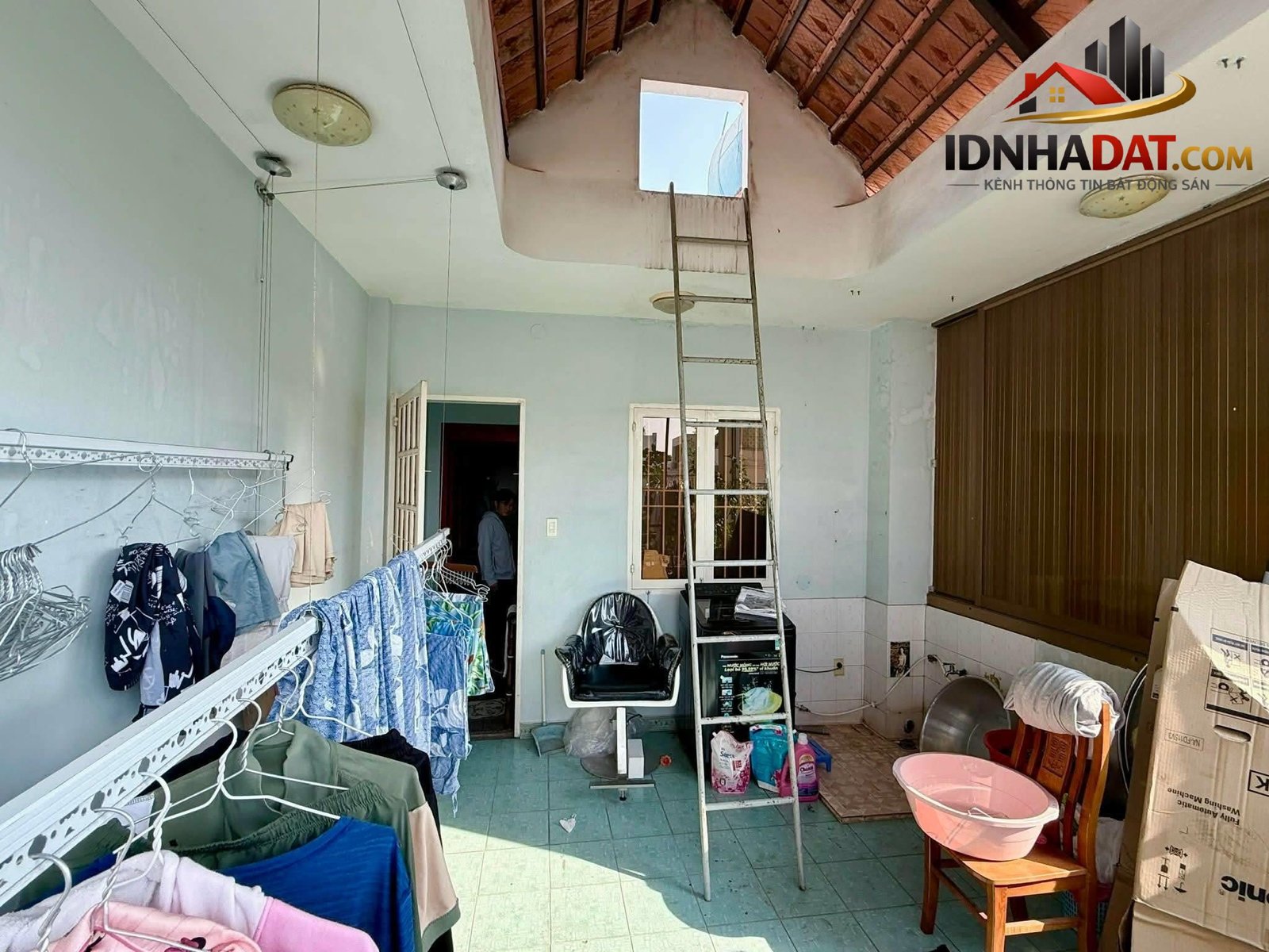 Nhà mt đường hồng lĩnh phường 15 cũ quận 10.